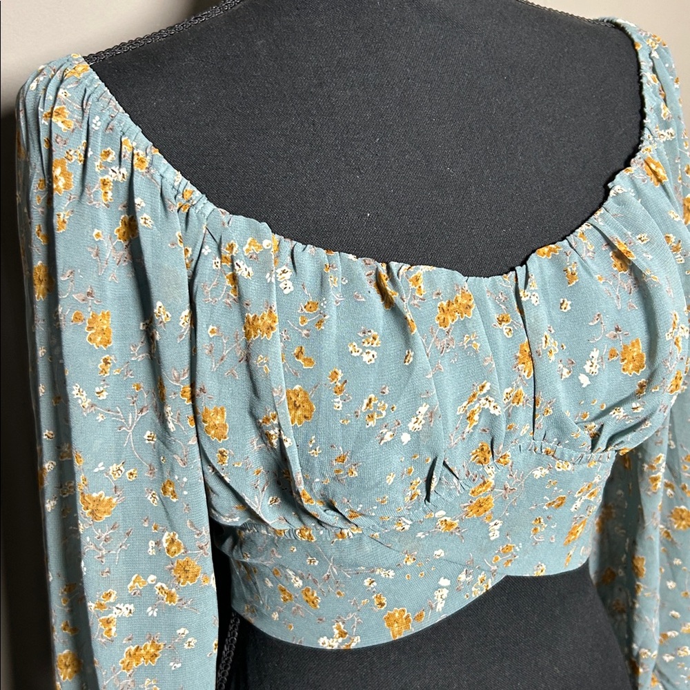 Altar'd State Top Women's Size S Floral Blouse Cropped Tie Back